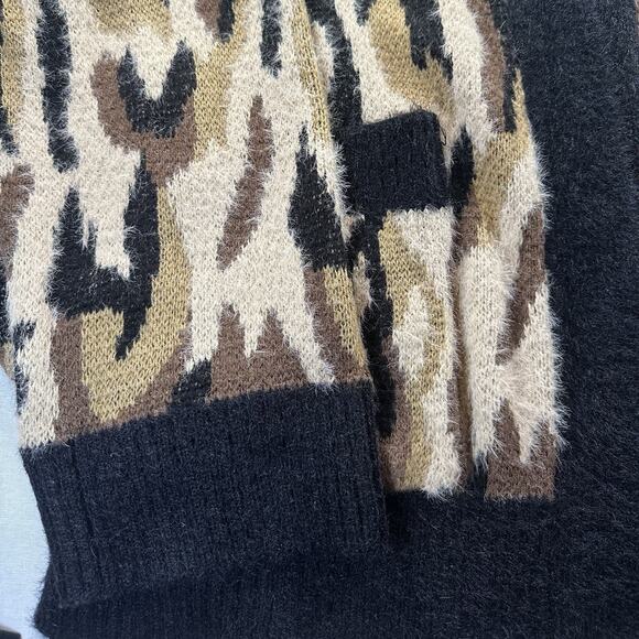 On Blue oversized cardigan sweater Womens M Abstract Animal Print - Picture 3 of 10